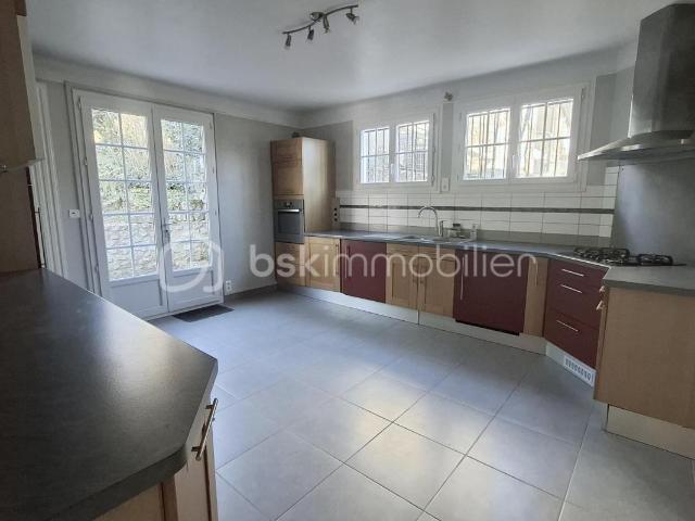 Maison 9 pièces 192 m²