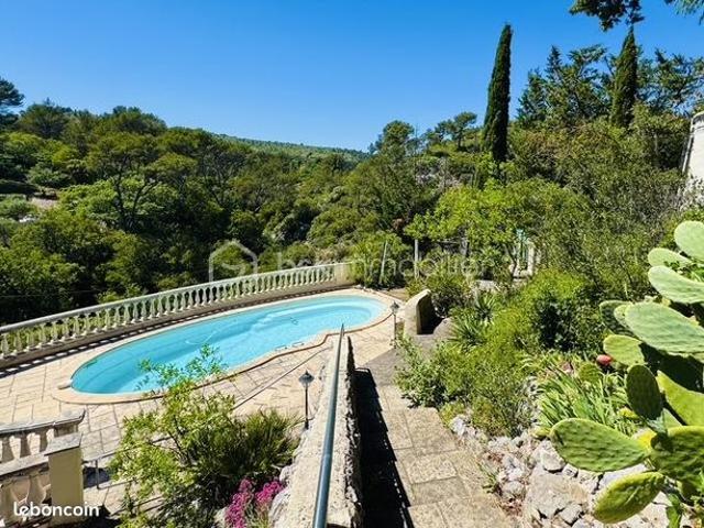Maison 9 pièces 192 m²