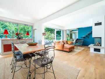 Maison 9 pièces 205 m²