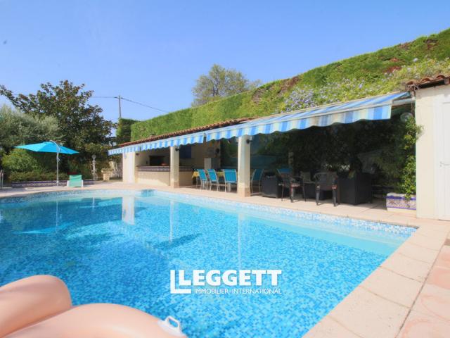 Maison 9 pièces 205 m²