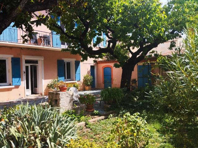 Maison 9 pièces 205 m²