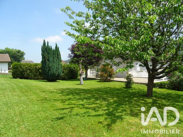 Maison 9 pièces 205 m²