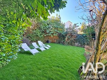 Maison 9 pièces 205 m²