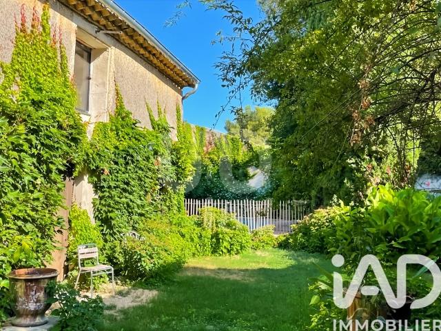 Maison 9 pièces 206 m²