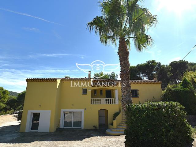 Maison 9 pièces 206 m²