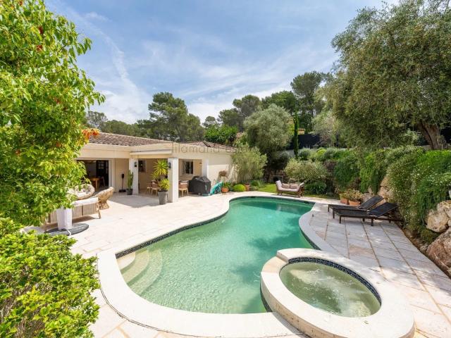 Maison 9 pièces 205 m²