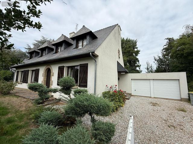 Maison 9 pièces 207 m²