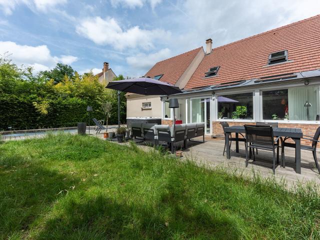Maison 9 pièces 207 m²