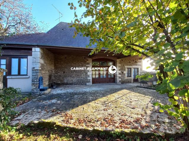 Maison 9 pièces 208 m²