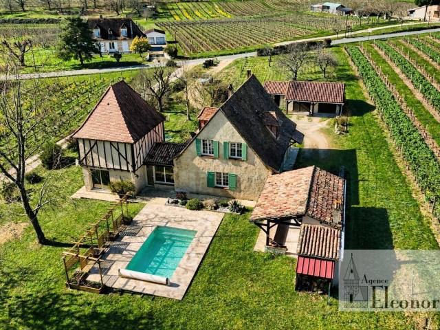 Maison 9 pièces 208 m²