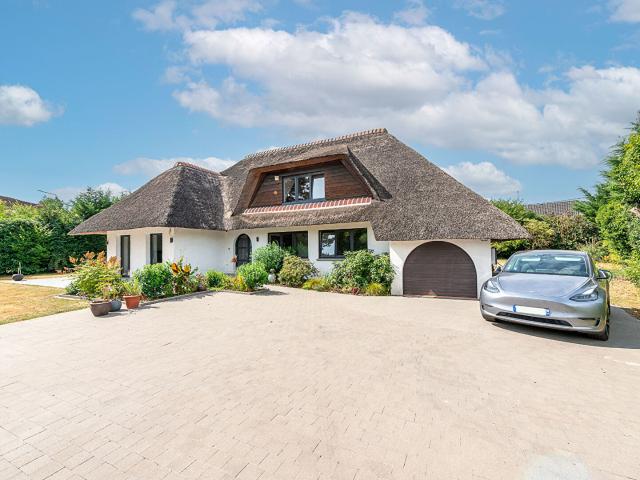 Maison 9 pièces 208 m²