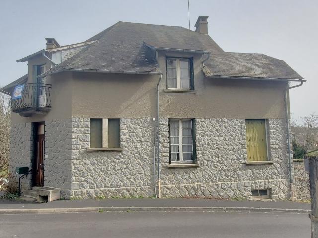 Maison 9 pièces 208 m²