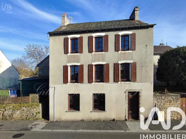 Maison 9 pièces 200 m²