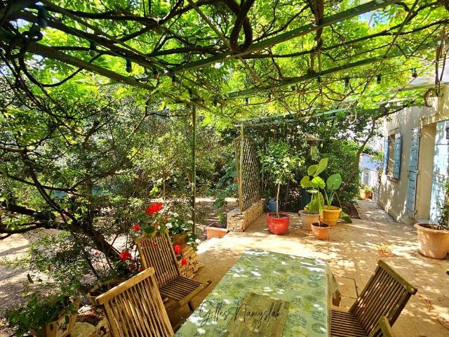 Maison 9 pièces 200 m²