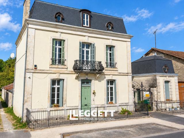 Maison 9 pièces 200 m²