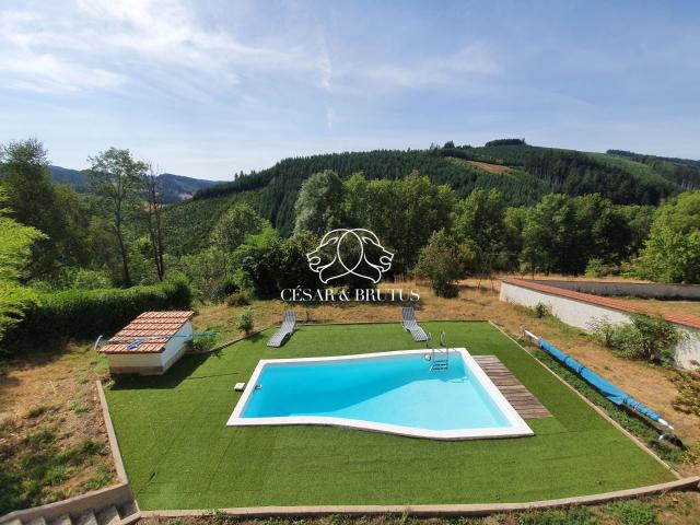 Maison 9 pièces 200 m²