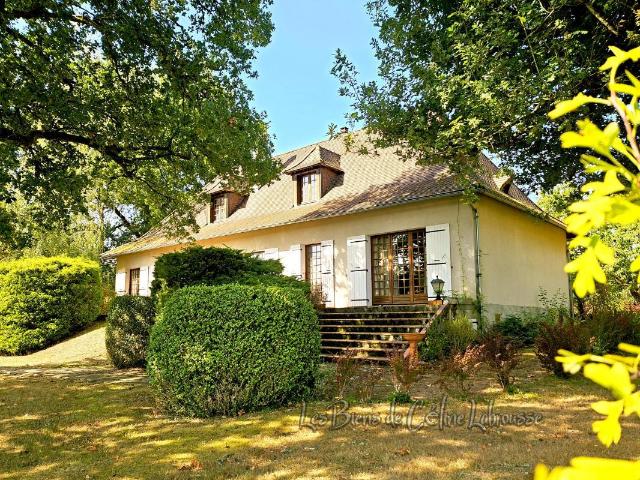 Maison 9 pièces 200 m²