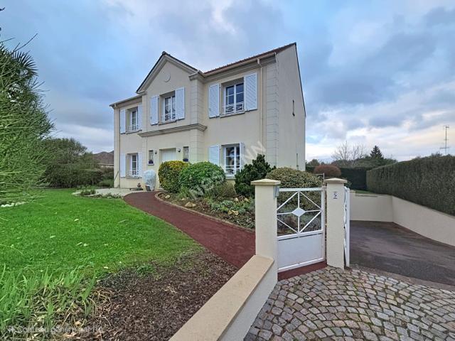 Maison 9 pièces 206 m²