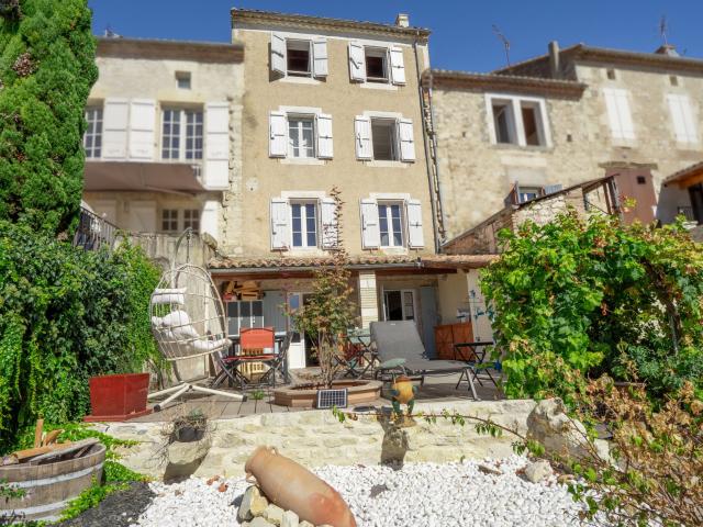Maison 9 pièces 200 m²