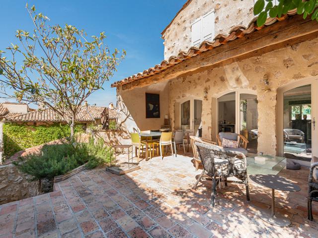 Maison 9 pièces 200 m²