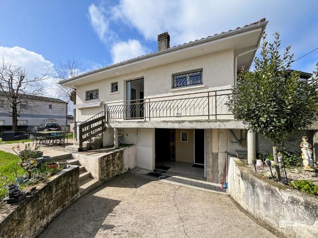 Maison 9 pièces 200 m²