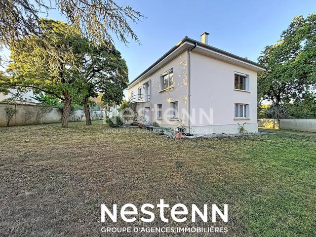 Maison 9 pièces 200 m²