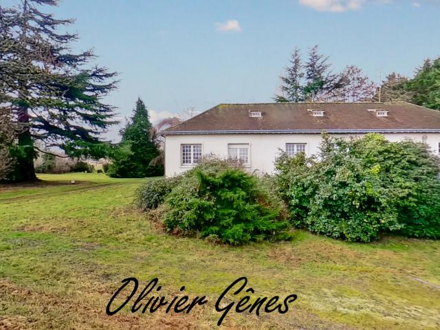 Maison 9 pièces 200 m²