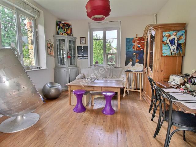 Maison 9 pièces 201 m²