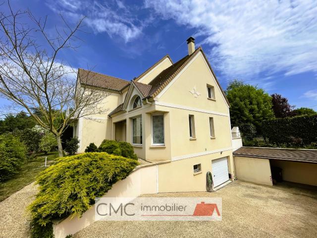 Maison 9 pièces 202 m²