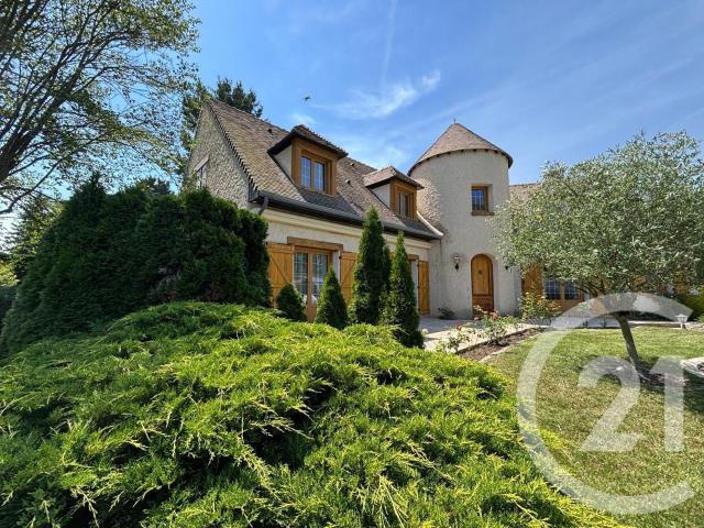 Maison 9 pièces 202 m²