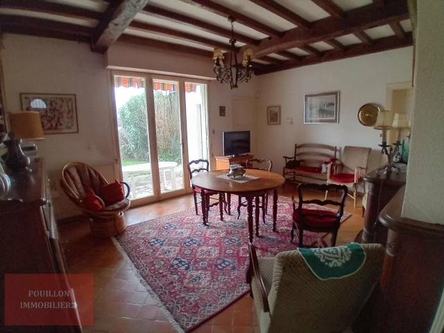 Maison 9 pièces 202 m²