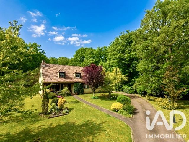 Maison 9 pièces 203 m²