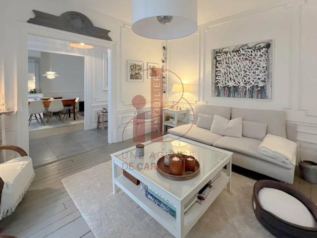 Maison 9 pièces 203 m²