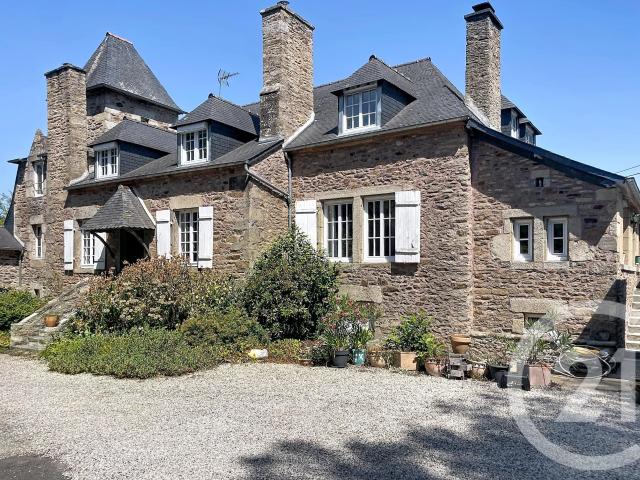 Maison 9 pièces 215 m²