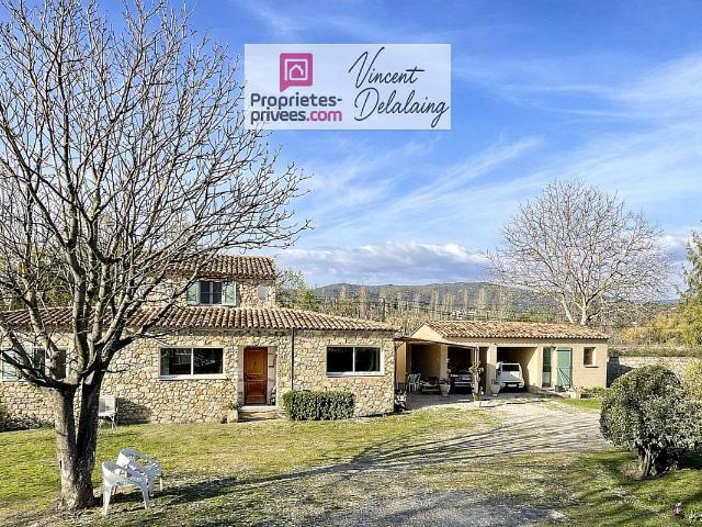 Maison 9 pièces 215 m²