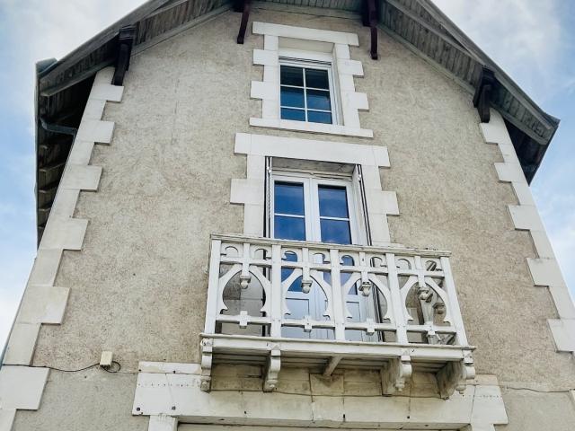 Maison 9 pièces 215 m²