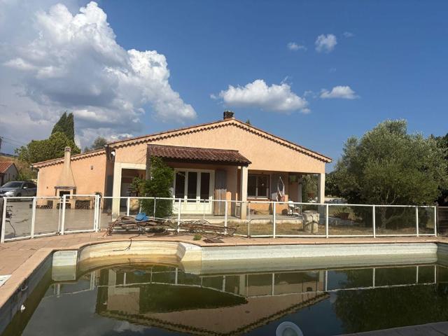 Maison 9 pièces 215 m²