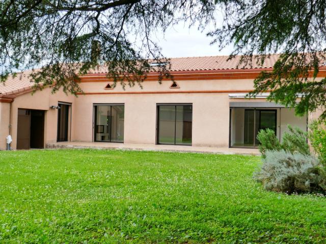 Maison 9 pièces 215 m²