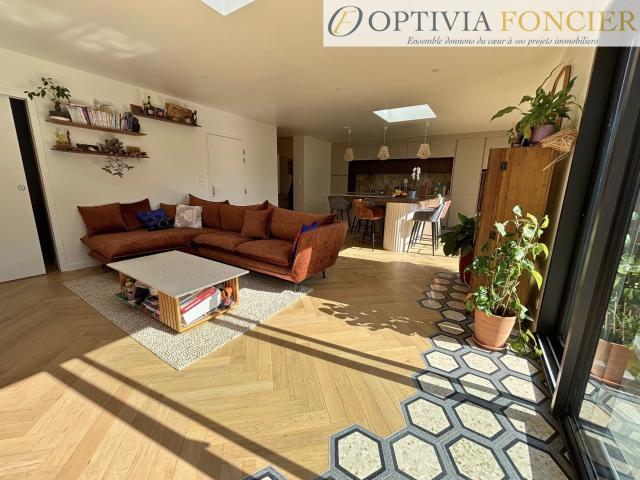 Maison 9 pièces 215 m²