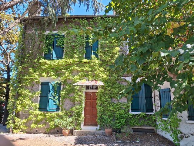 Maison 9 pièces 216 m²