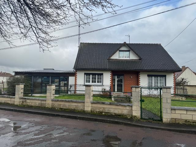 Maison 9 pièces 216 m²