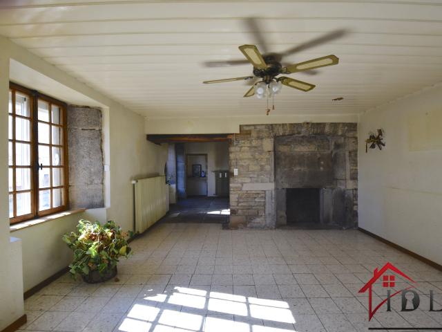 Maison 9 pièces 217 m²