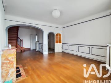 Maison 9 pièces 217 m²