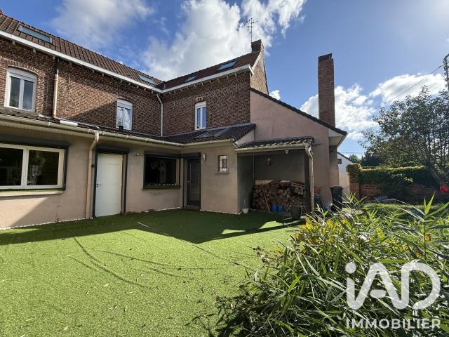 Maison 9 pièces 219 m²