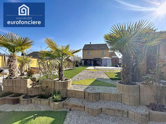 Maison 9 pièces 210 m²
