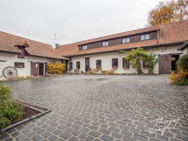 Maison 9 pièces 210 m²