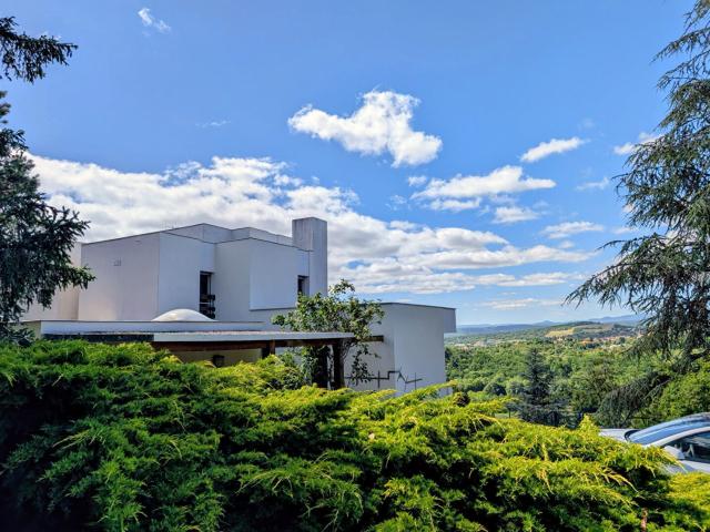 Maison 9 pièces 210 m²