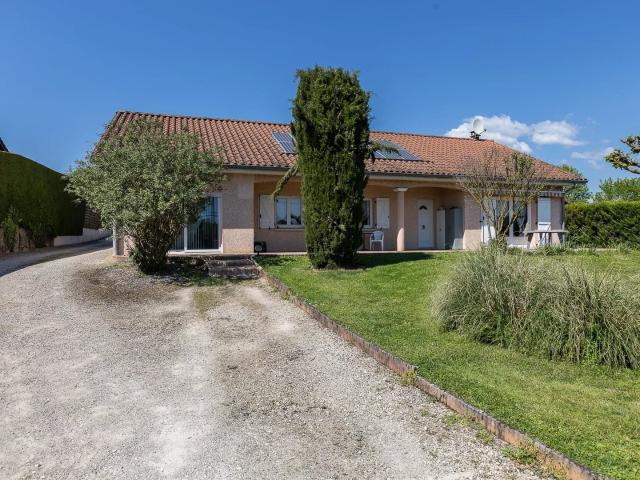 Maison 9 pièces 211 m²
