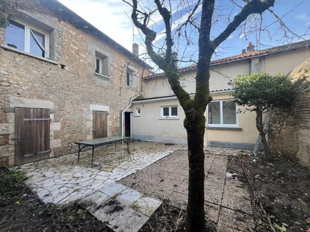 Maison 9 pièces 211 m²
