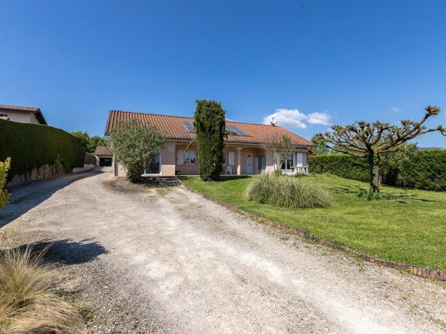 Maison 9 pièces 211 m²
